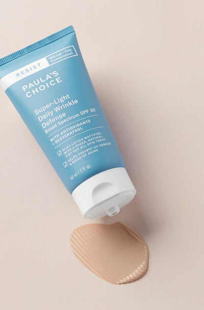 Resist Super Light Daily Wrinkle Defense - Матиращ Дневен Крем Против Бръчки SPF30
