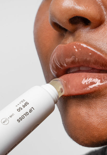 Lip Gloss SPF50 -Хидратиращ Гланц за Устни GLOSSY